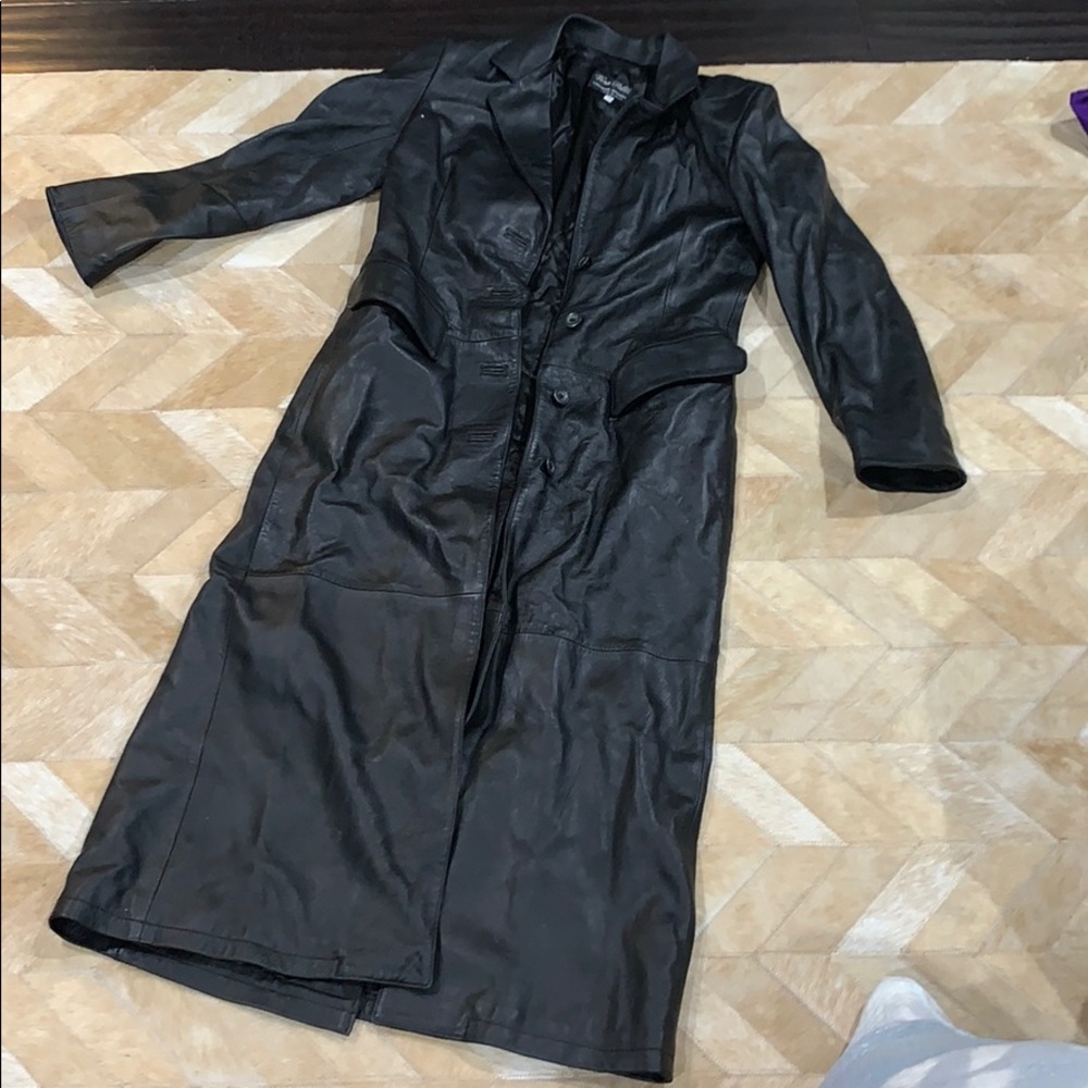 Black Long Trenchcoat